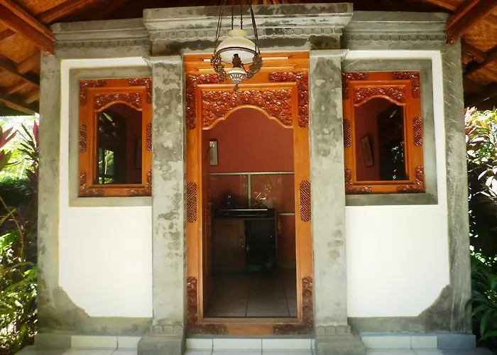 Saraswati House 3* Lovina