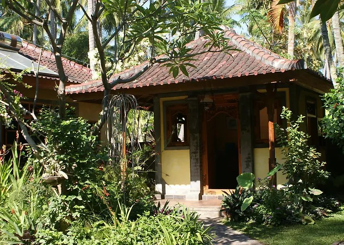 Saraswati House Gasthuis 3*