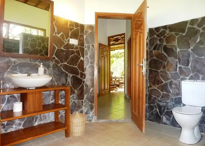 Saraswati House Gasthuis 3*