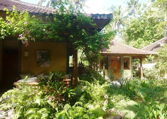 Saraswati House 3* Lovina